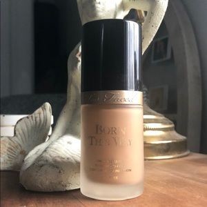 Too Faced Born This Way Foundation